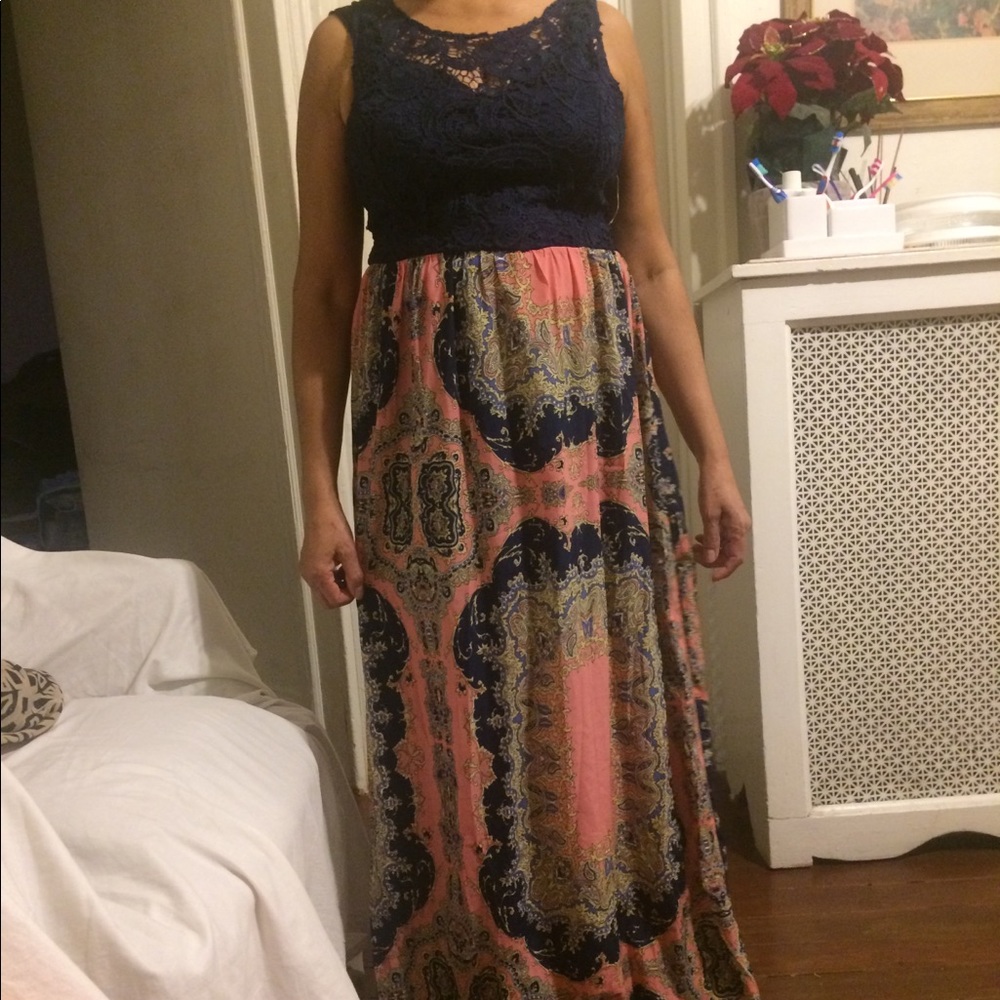 Never worn Charlotte Russe maxi dress size XL